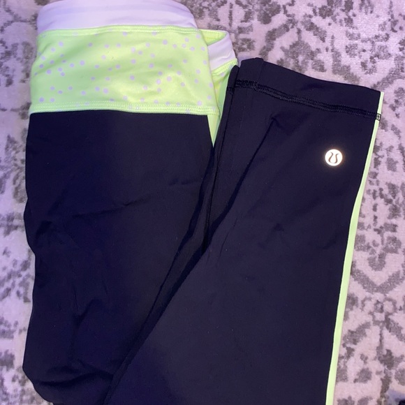 Lululemon Workout Bundle - Picture 5 of 8